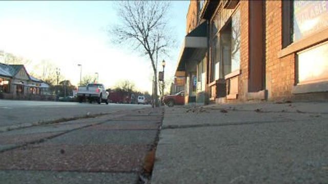 Drivers, neighbors stunned to see toddler walking near roadway alone