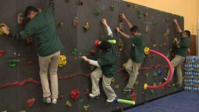 Students at Greenfield Biligual Elementary Fuel Up to Play 60