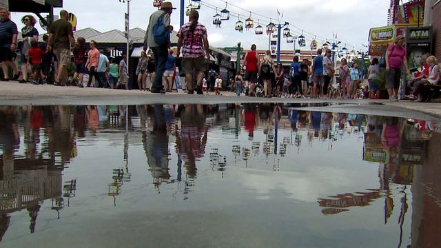 'A little wet:' Rainy, gloomy Monday didn't keep people away from the Wisconsin State Fair