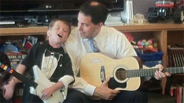 Gov. Walker meets with boy on heart transplant list at Children's Hospital