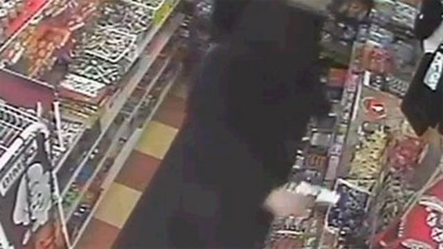 Milwaukee police need help to identify robbery suspects