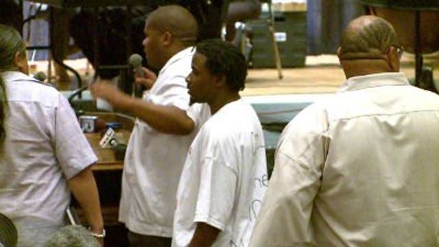 Aldermen call for police chief to take questions on murder investigation