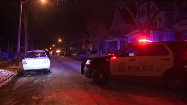 Police: 41-year-old man fatally stabbed near 41st and Wright