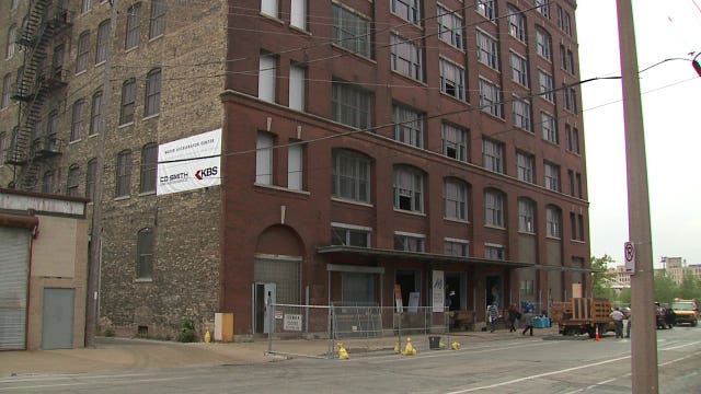 Milwaukee breaks ground on new global water center