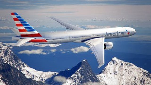U.S. government seeks to block American-US Airways merger