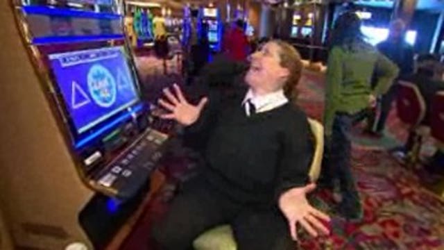 In inaugural year, NYC casino rakes in $700 million in slot revenue