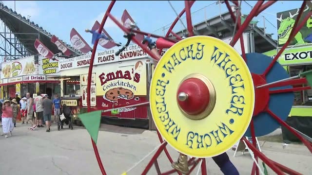 'Bittersweet thing:' Melvin the Wacky Wheeler rides in his last Wisconsin State Fair