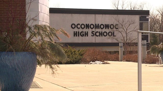 Oconomowoc Area School District announces closures, plans for online instruction