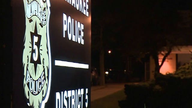 Milwaukee police: District 5 temporarily closed Tuesday night after bomb threat