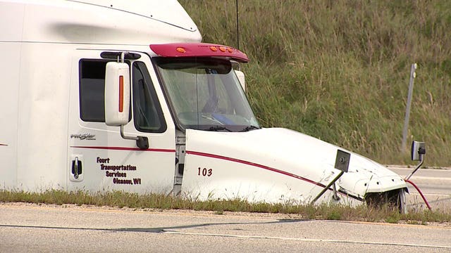 FOX6's cameras captured semi in ditch on I-41 SB in Washington County