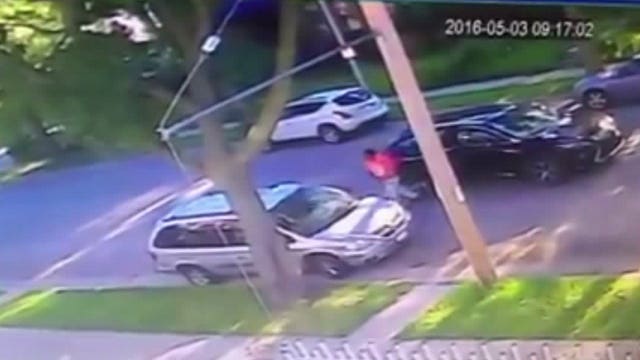 Caught on camera: Criminals tried breaking into woman's van; but something scared them away