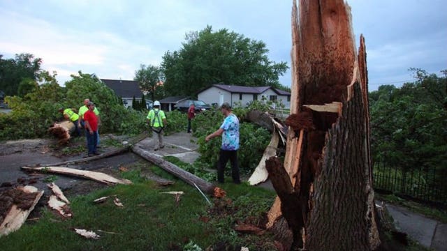Fond du Lac County: 25 homes damaged after possible tornado touches down in Brandon