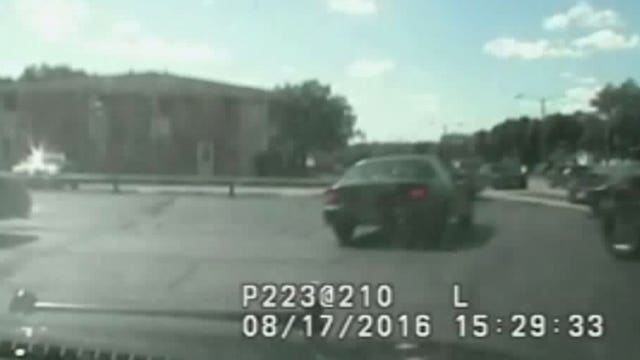 Dash cam video: Police pursuit from Wauwatosa to Milwaukee hits speeds approaching 100 m.p.h.