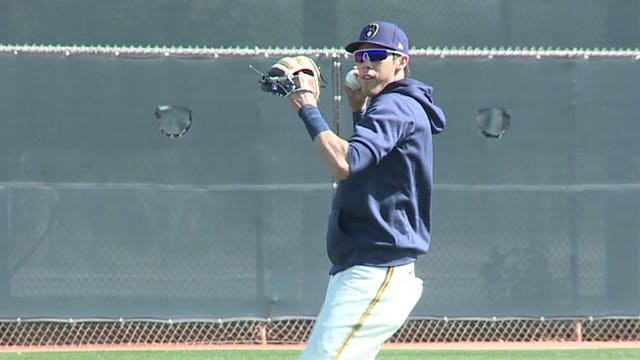 Yelich sends message to former high school's baseball team in midst of pandemic: 'You should all be proud'