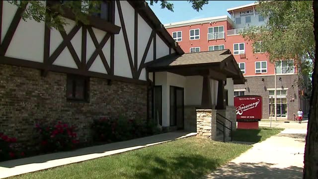 Two suspects attempt to rob Brewery Credit Union on Milwaukee's north side