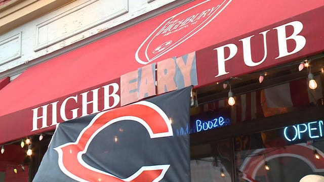 Highbury Pub hosts Chicago Bears fans for wild-card game: '2nd largest fan base in Milwaukee'
