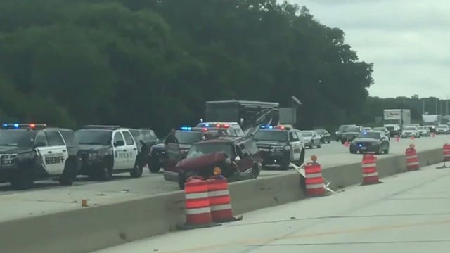 49-year-old Milwaukee man killed when truck hit median wall on I-94 WB in Brookfield