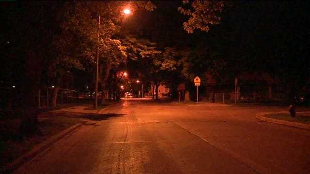 Police: 24-year-old struck by gunfire on Milwaukee's south side