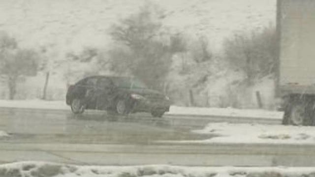 Racine County seeing nearly two inches of snow, wet roadways