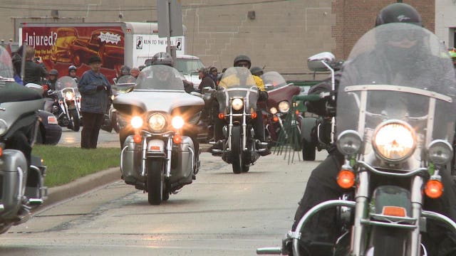 Hundreds of bikers roll out to Washington, D.C.