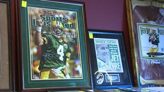 One man's collection of Packers memorabilia auctioned off