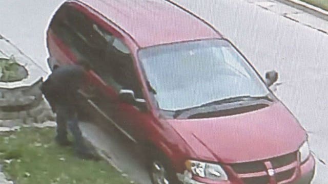 Caught on camera: Thieves steal vehicle, but leave something behind