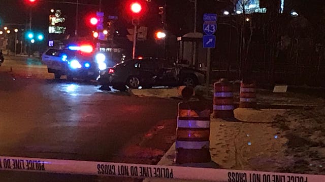 1 dead after shootout between vehicles leads to crash; 'Putting everyone around you in danger"