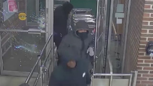 Grocery store break-in: Milwaukee police hope you can identify 3 burglars