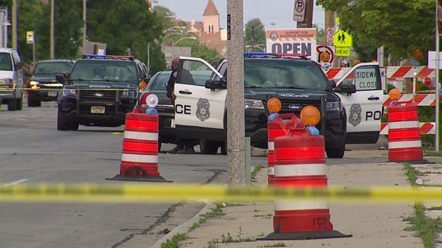 Police: 26-year-old man shot, wounded near 15th and Clarke in Milwaukee
