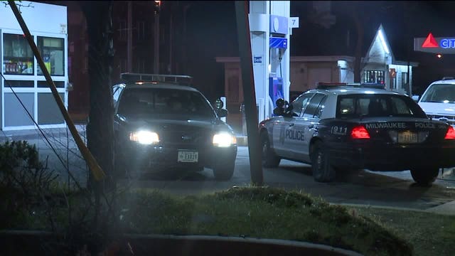 Police: One person taken to hospital from scene of stabbing near 27th & Capitol