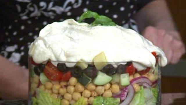 The Cooking Mom prepares quick, easy Italian recipes