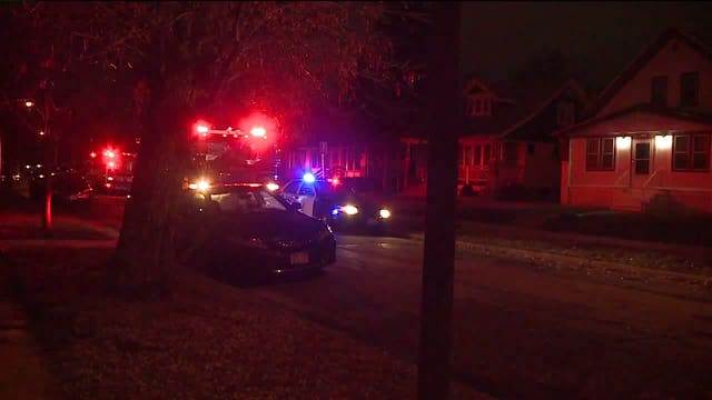 Driver crashes into tree near 38th and Center in Milwaukee