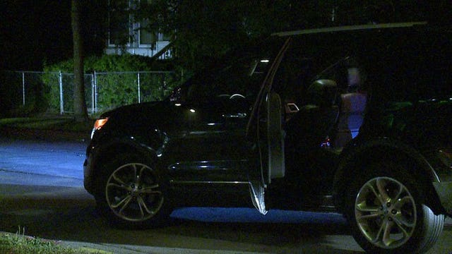 2 in custody following police pursuit in Milwaukee