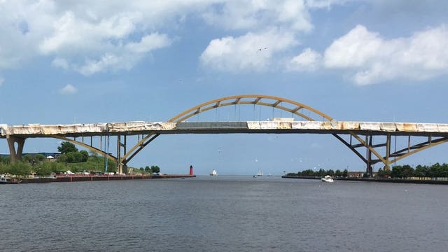Hoan Bridge update: Traffic now driving on new northbound lanes