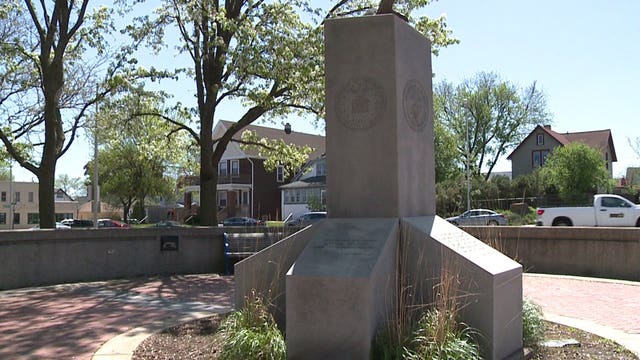 "I want it to fly 24/7:" Veteran makes it his mission to get American flag at West Allis memorial