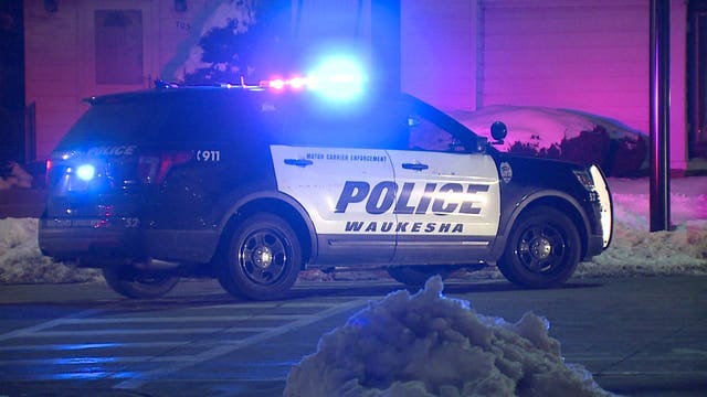 Police investigate 'suspicious smell' coming from building in downtown Waukesha