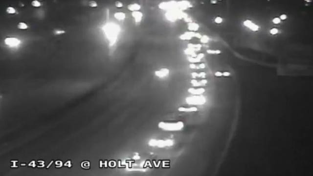 Truck spills fuel after crash on I-43/94 SB at Howard, prompting delays