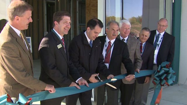 "A great company is growing:" Governor Walker celebrates new Airgas distribution center in Germantown