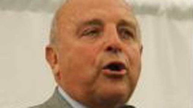 UW Director of Athletics Barry Alvarez responds to Bielema departure