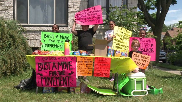 Group of kids organizes protest in West Milwaukee