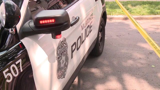 Reckless driver struck hydrant, stop sign near 27th and Lloyd and fled, police said