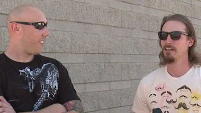 Glimpse into the Brewers bullpen: John Axford and Kameron Loe