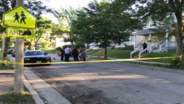 Man shot, wounded near 36th and Clarke in Milwaukee