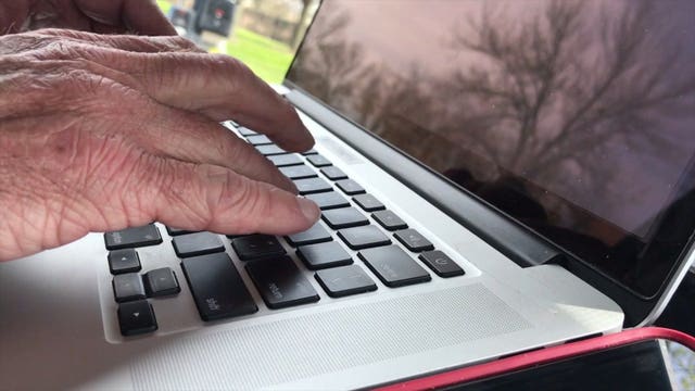 Gov. Evers signs executive order creating task force on broadband access