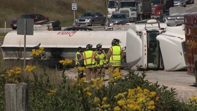 Ramp reopens after tanker overturns in Sheboygan