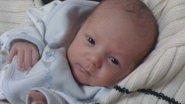 ID thieves target dead children: Victims blame the federal government