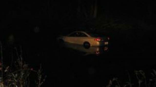 Washington Co. Sheriff's Office investigates after vehicle ended up in Milwaukee River