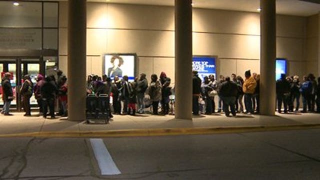 PICTURES: View & submit Black Friday shopping pictures
