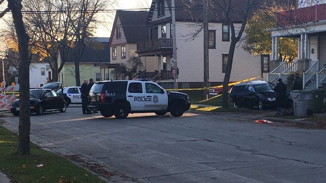 Milwaukee Police: Two people hurt after collision, speed believed to be a factor