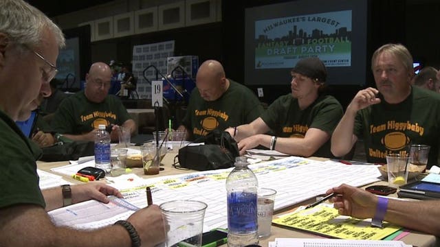Casino hosts state's largest NFL fantasy draft